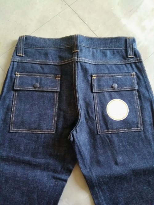 ブッシュパンツ