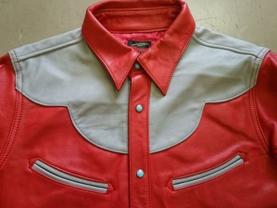 レッド×グレー